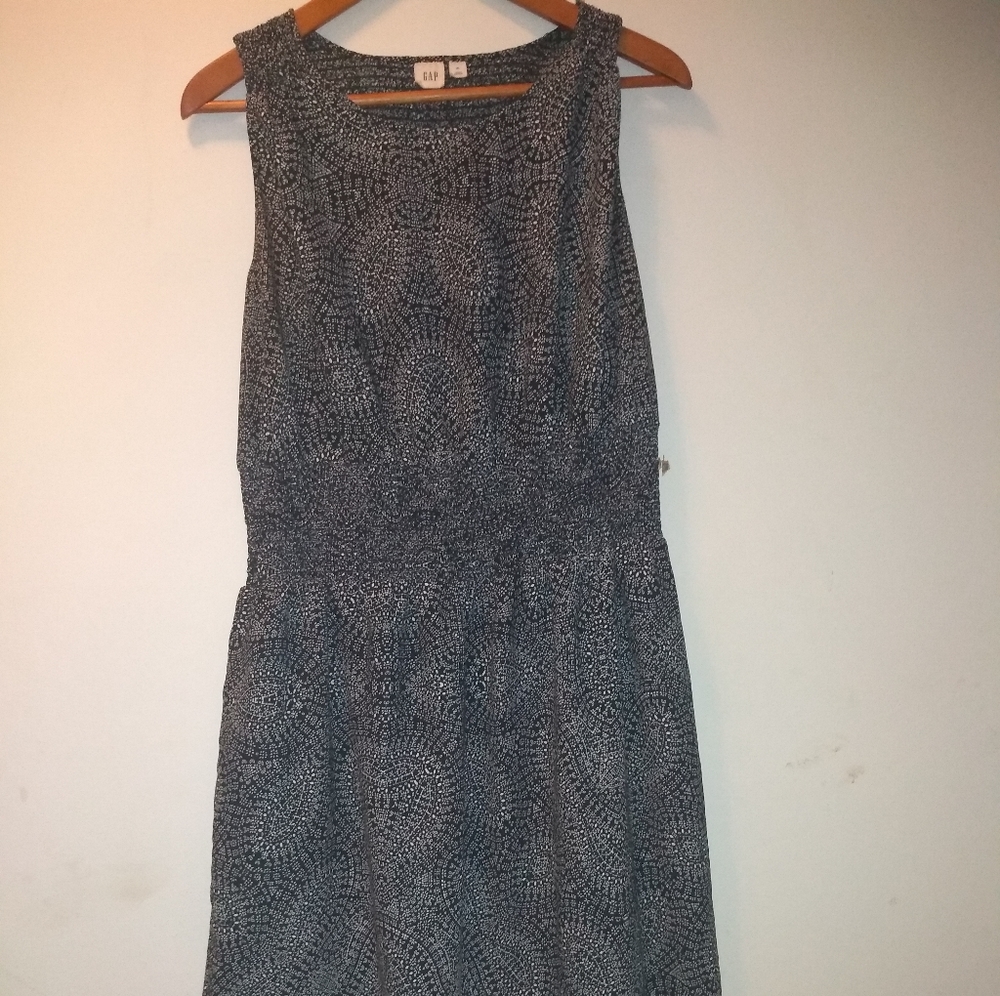 Gap sleeveless print dress